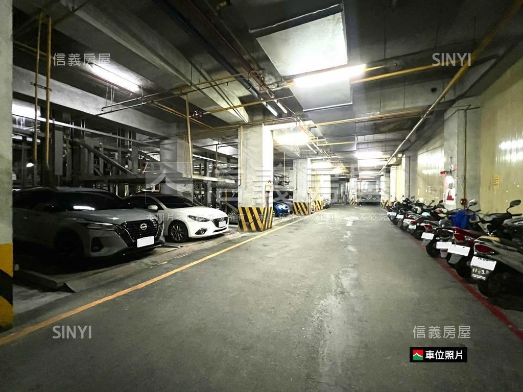 站前。高樓景觀兩房有車位房屋室內格局與周邊環境