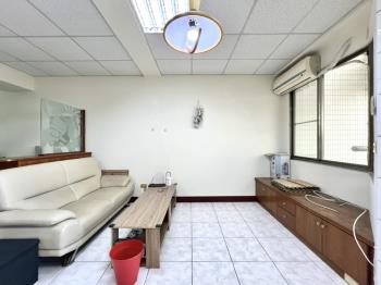 站前。高樓景觀兩房有車位