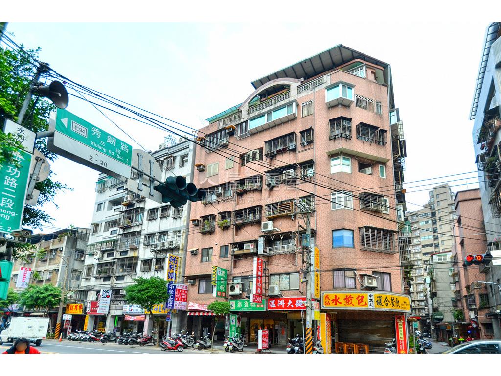 成功路低總價管理社區華廈房屋室內格局與周邊環境