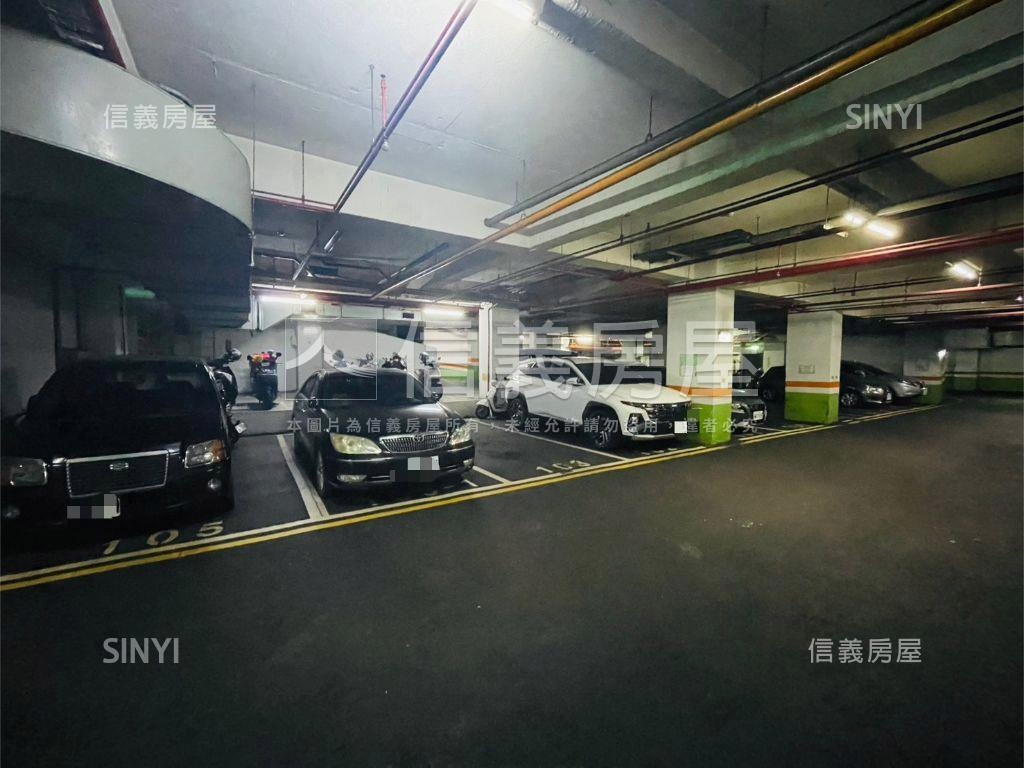 上安學府三房平車誠意釋出房屋室內格局與周邊環境