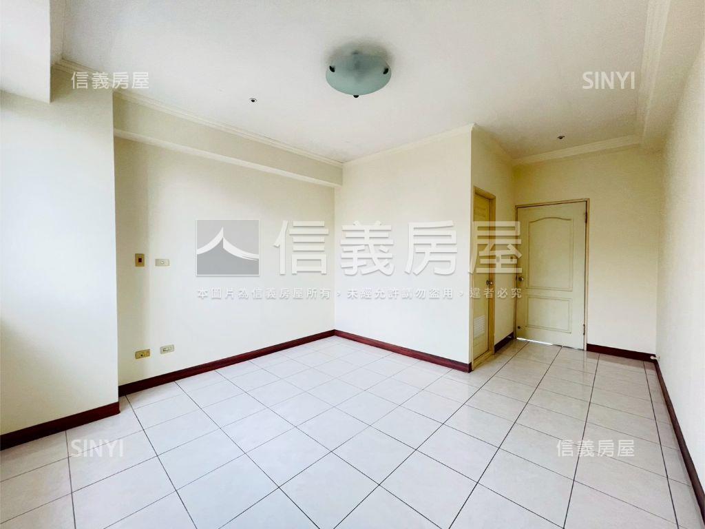 藝術園區高樓層採光美三房房屋室內格局與周邊環境