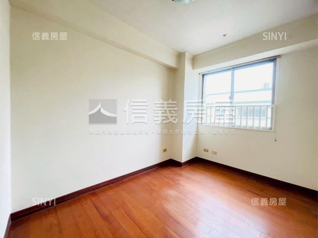 藝術園區高樓層採光美三房房屋室內格局與周邊環境