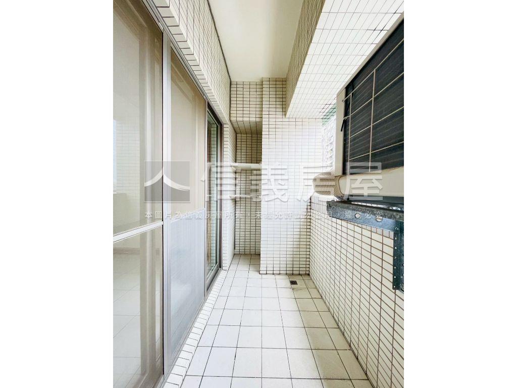 藝術園區高樓層採光美三房房屋室內格局與周邊環境