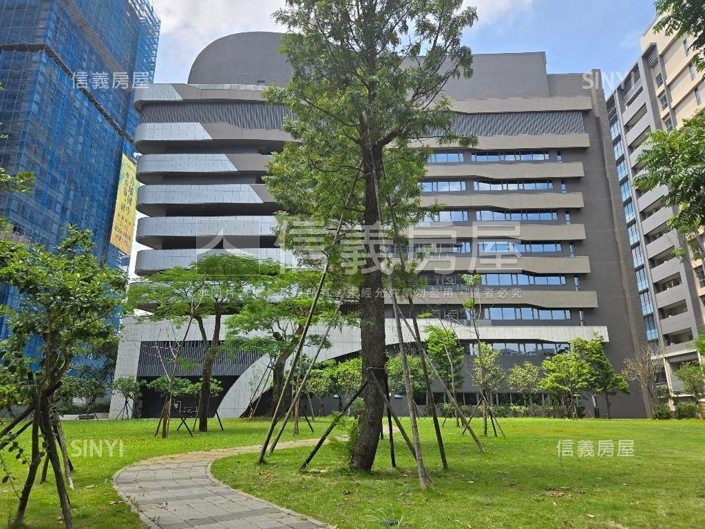 三房高樓青蔦Ｂ３車位房屋室內格局與周邊環境