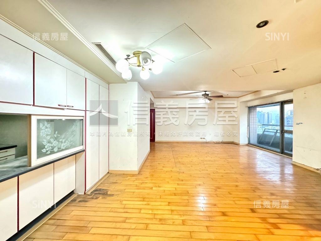太平洋皇家三房雙平車位房屋室內格局與周邊環境