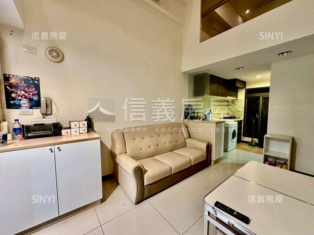 采舍七樓附車位房屋室內格局與周邊環境