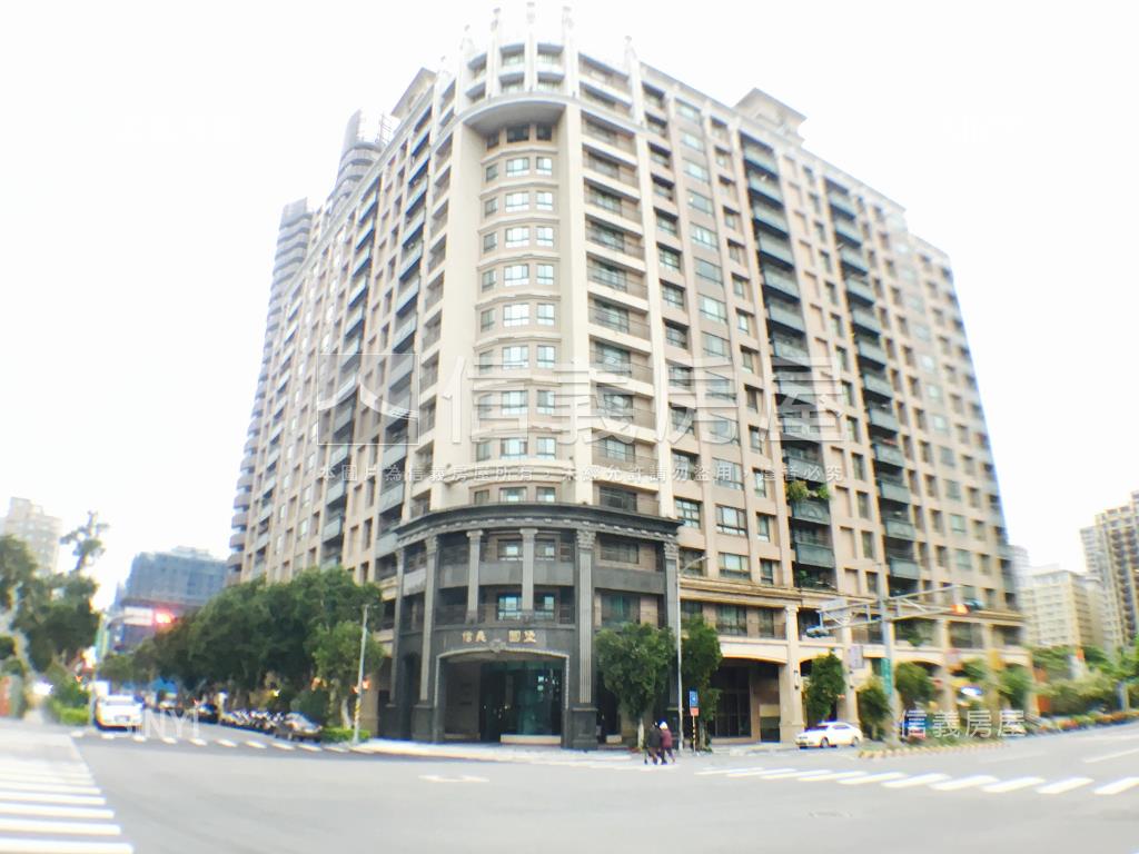 Ａ９文化二路大面寬店面房屋室內格局與周邊環境