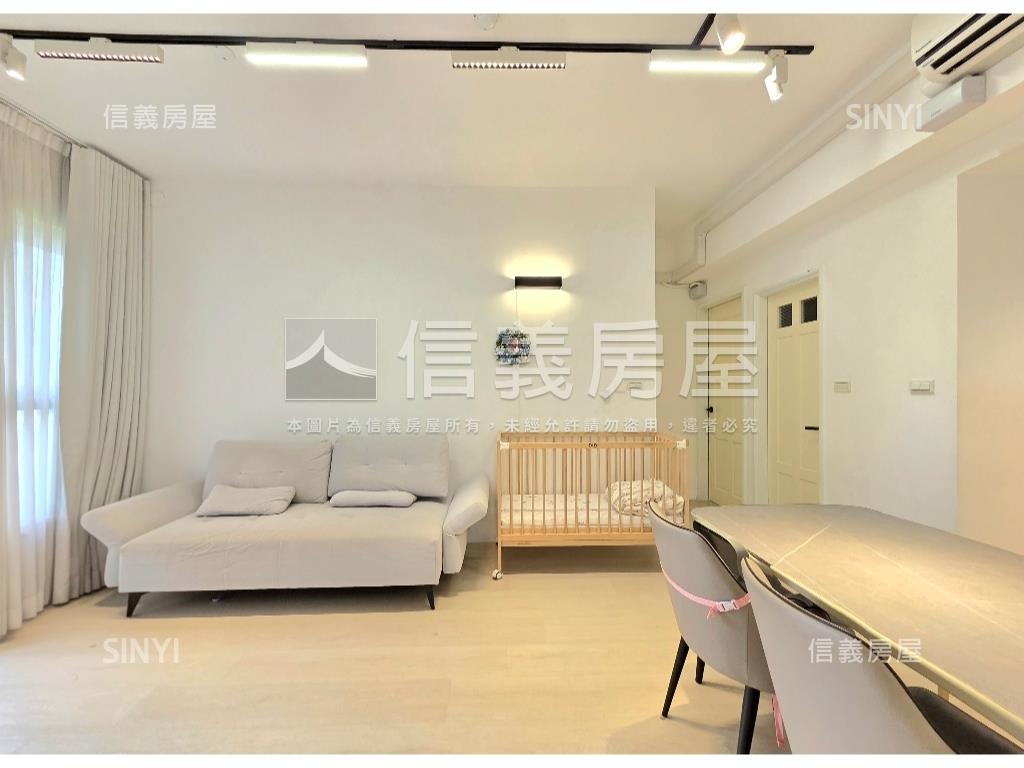 一起高飛邊間方正裝潢２房房屋室內格局與周邊環境