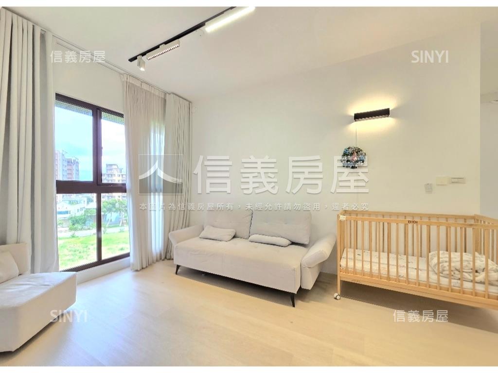 一起高飛邊間方正裝潢２房房屋室內格局與周邊環境