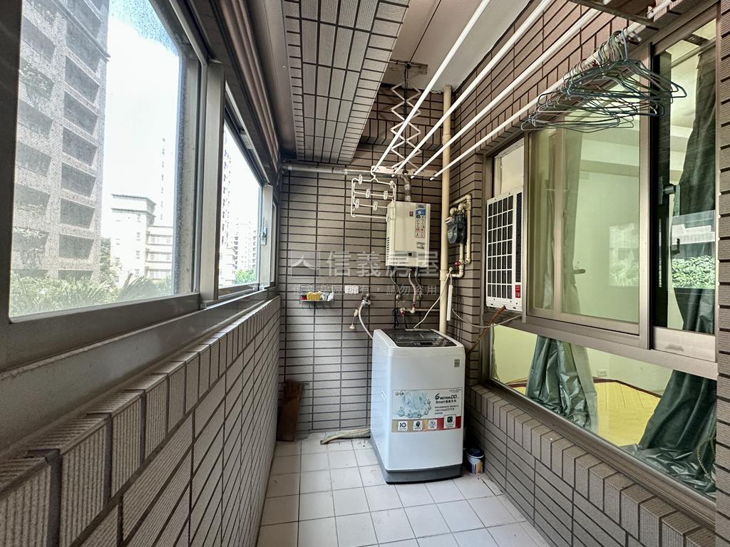 南崁阿曼區優質三房車位房屋室內格局與周邊環境