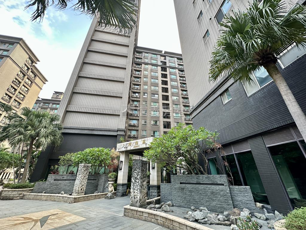 南崁阿曼區優質三房車位房屋室內格局與周邊環境