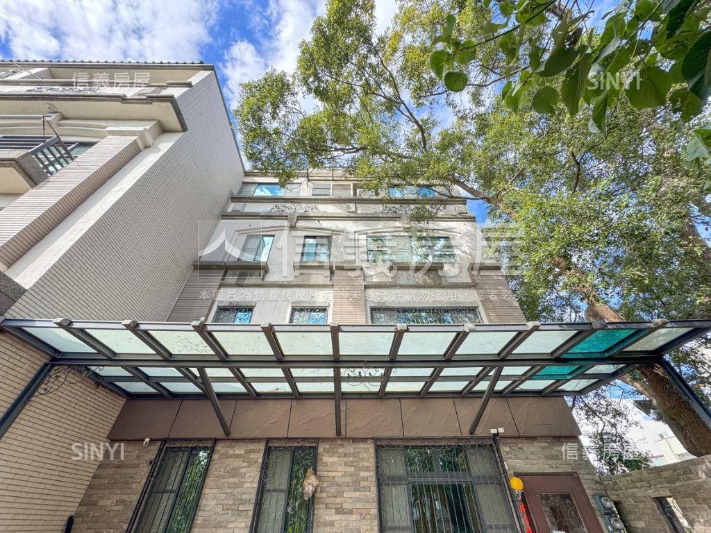 強！大面寬雙車位別墅房屋室內格局與周邊環境