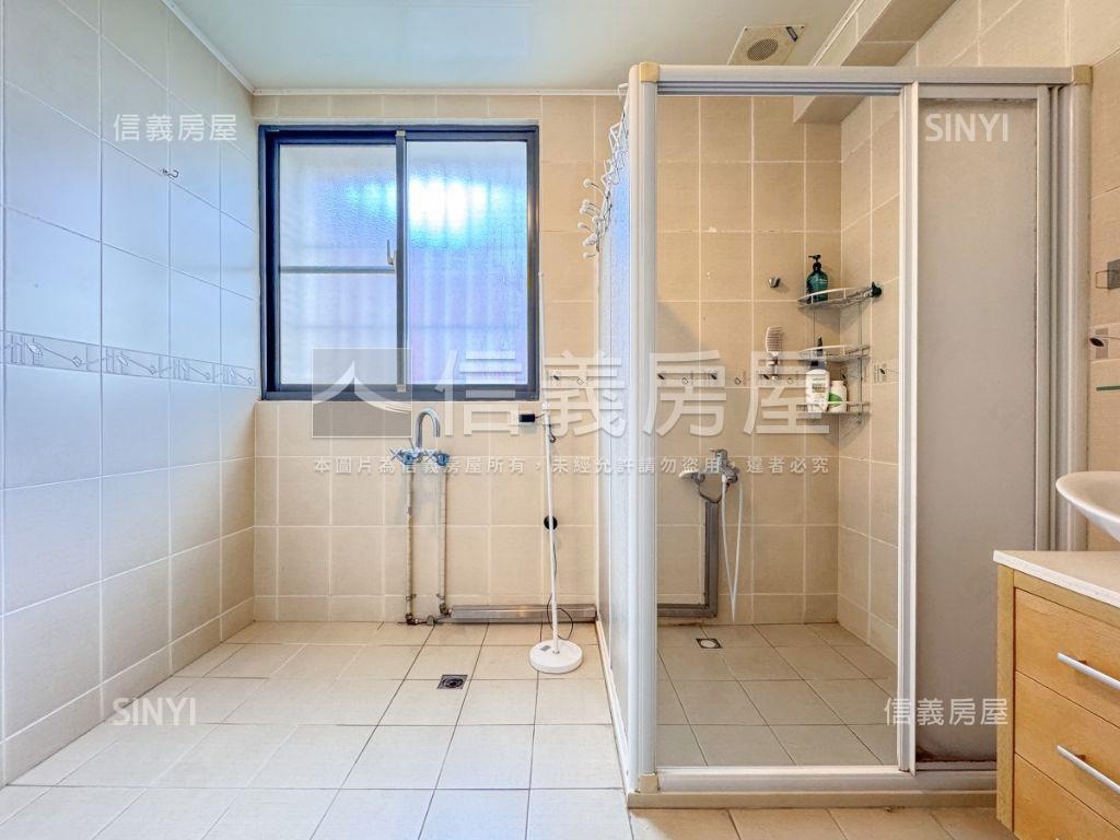 強！大面寬雙車位別墅房屋室內格局與周邊環境