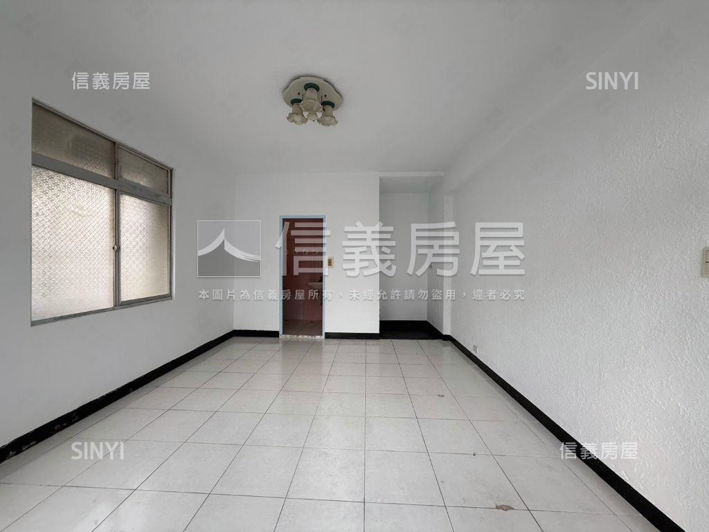 翡翠公寓四房房屋室內格局與周邊環境