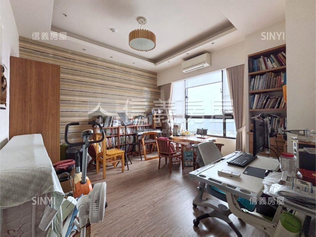 堅山涵仰高樓景觀雙平車房屋室內格局與周邊環境