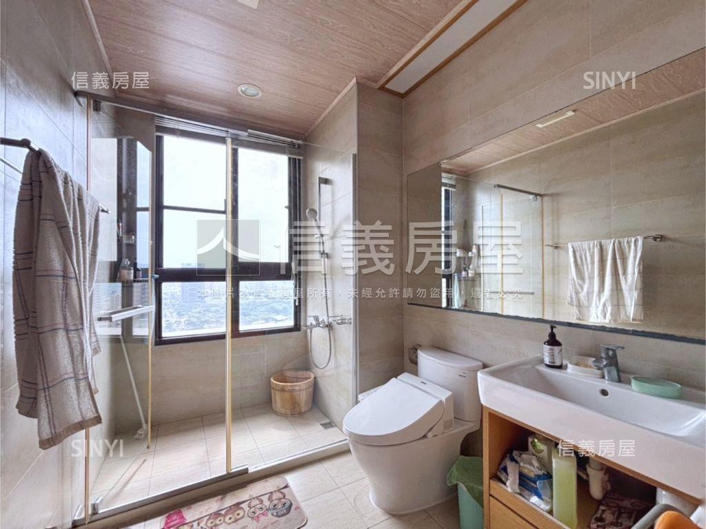 堅山涵仰高樓景觀雙平車房屋室內格局與周邊環境