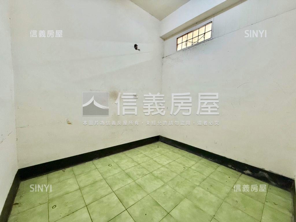 國安街活巷透天房屋室內格局與周邊環境