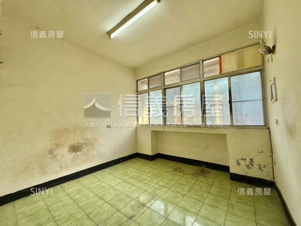 國安街活巷透天房屋室內格局與周邊環境