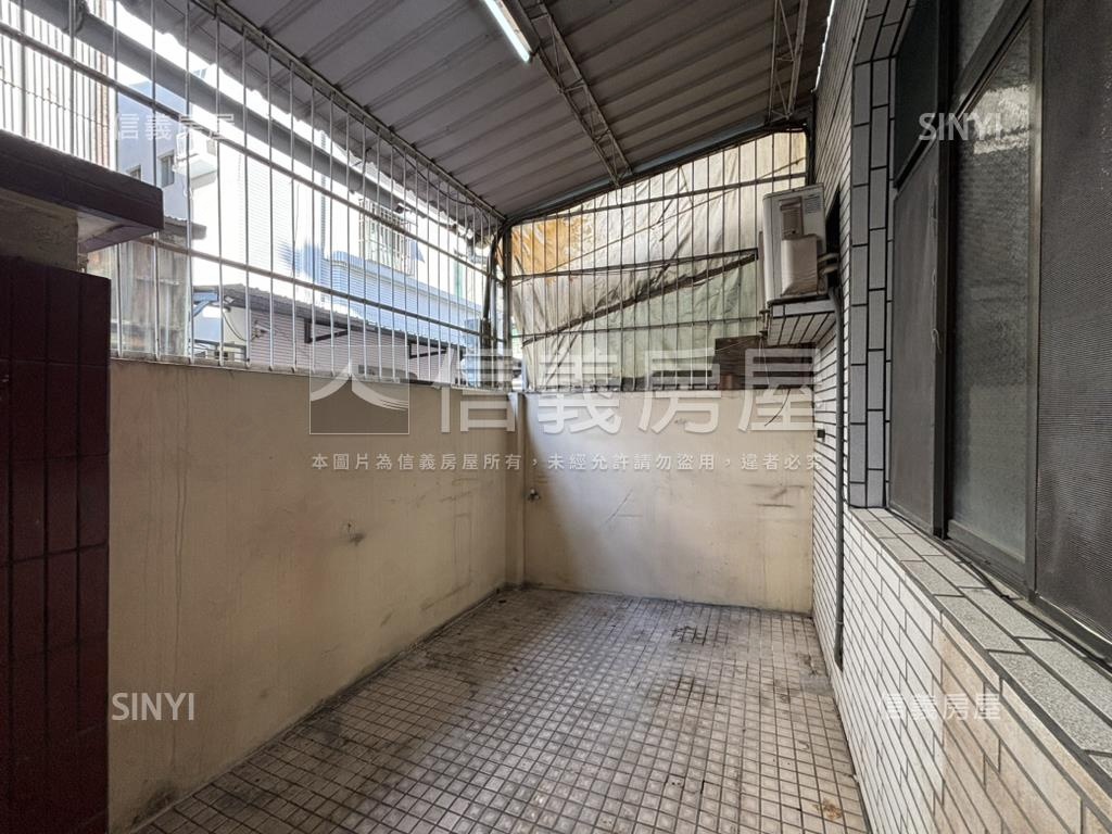 裕豐街面寬透天房屋室內格局與周邊環境