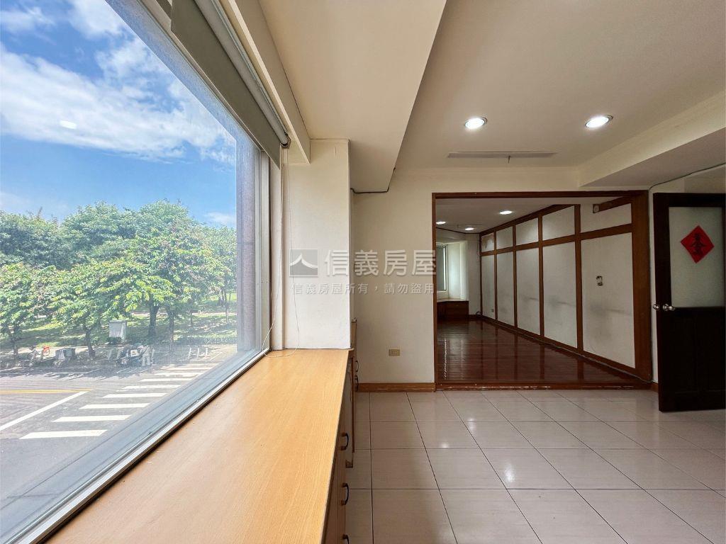 ∥台中風景線∥東區樹梢戶房屋室內格局與周邊環境