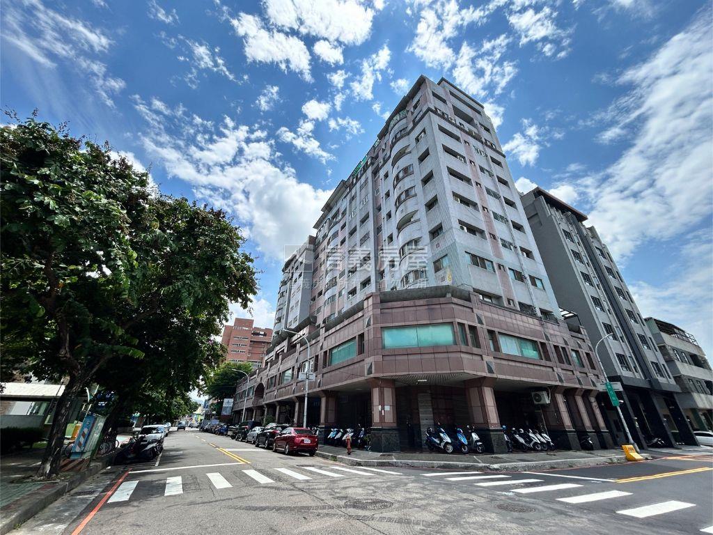 ∥台中風景線∥東區樹梢戶房屋室內格局與周邊環境
