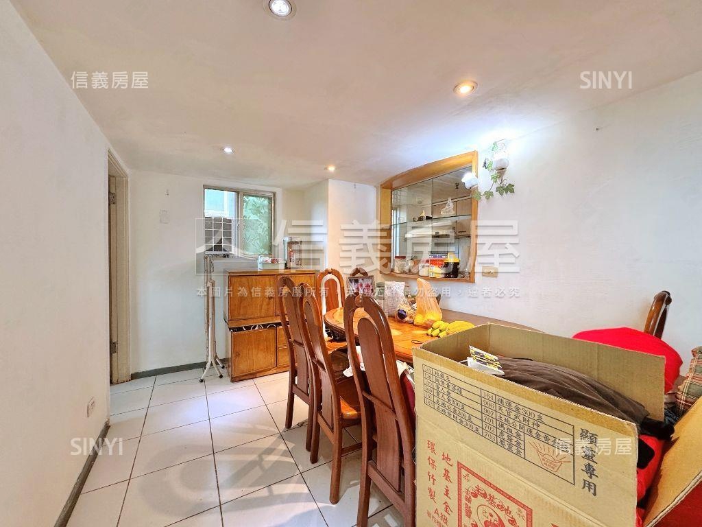 伊吉邦電梯景觀美宅附車位房屋室內格局與周邊環境