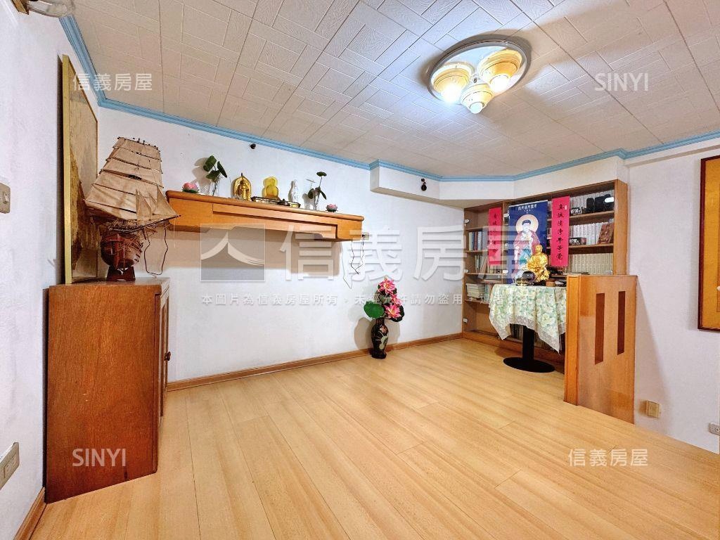 伊吉邦電梯景觀美宅附車位房屋室內格局與周邊環境