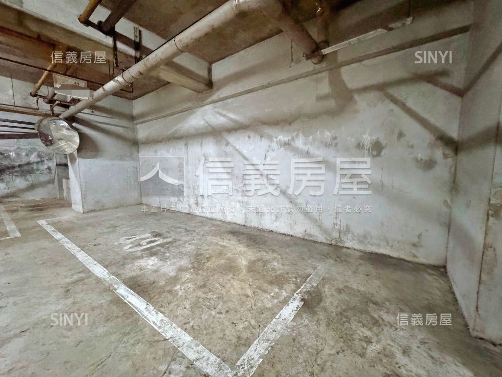 伊吉邦電梯景觀美宅附車位房屋室內格局與周邊環境