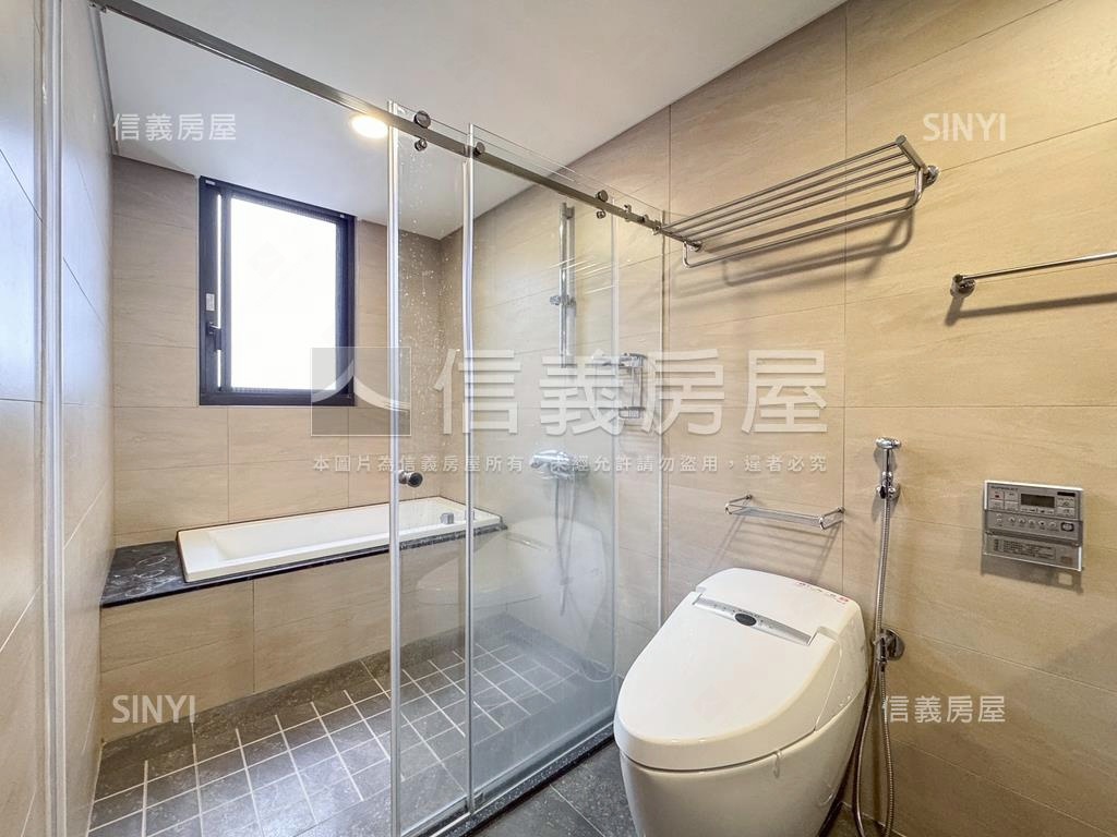 九牧世家露台景觀戶房屋室內格局與周邊環境