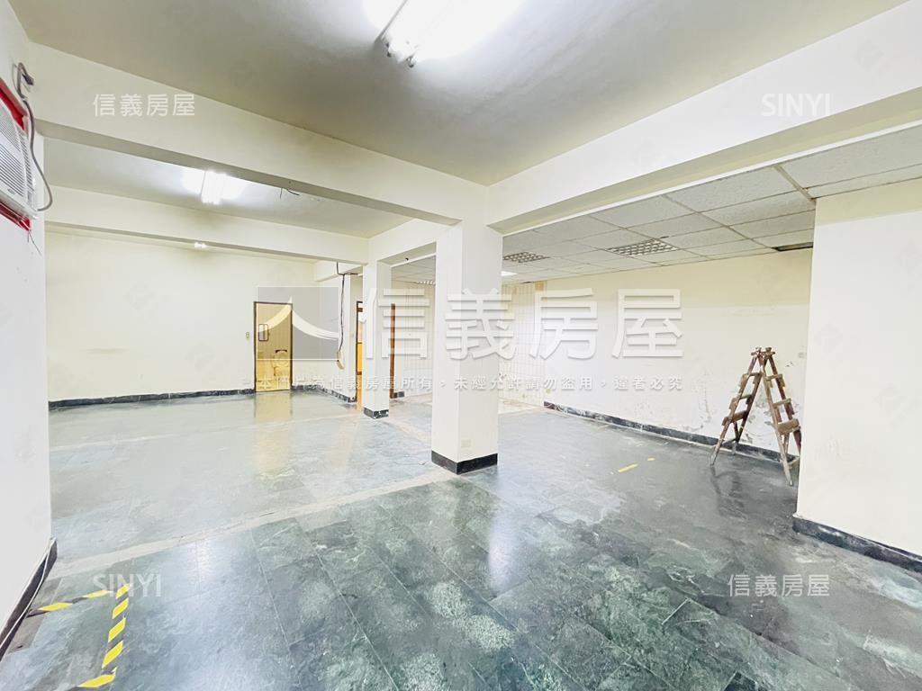 萬大邊間一樓房屋室內格局與周邊環境