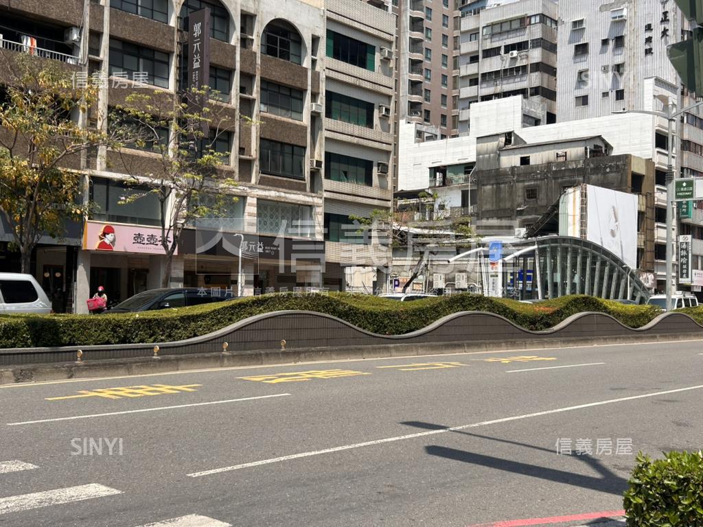 美麗島捷運站前路後巷透店房屋室內格局與周邊環境