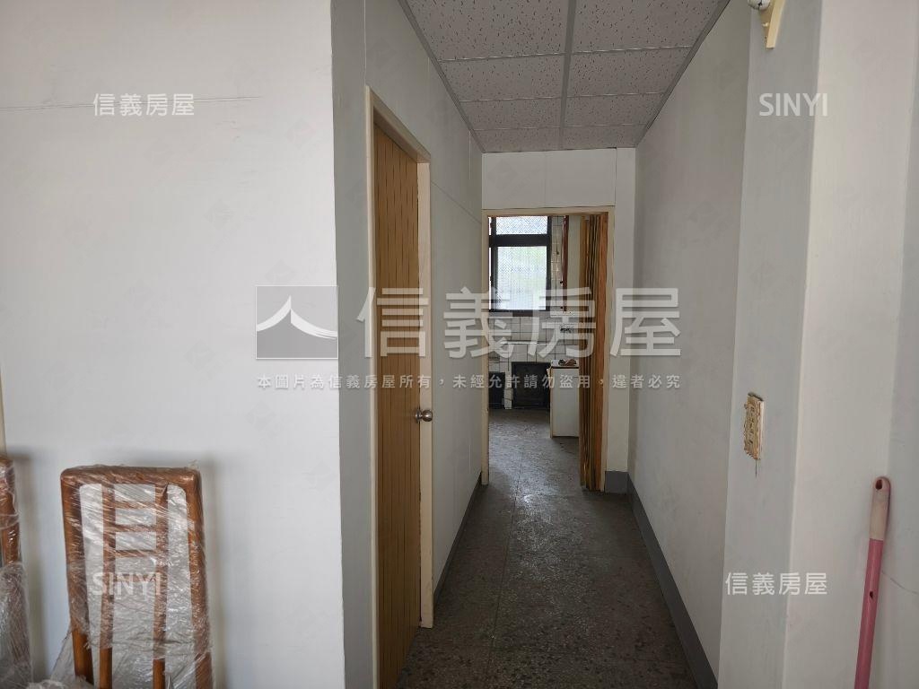 ２Ｆ公園旁公寓房屋室內格局與周邊環境