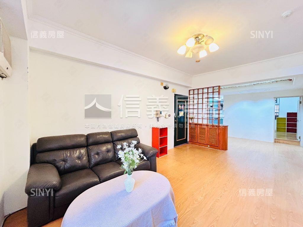 新天母溫馨大三房車位房屋室內格局與周邊環境