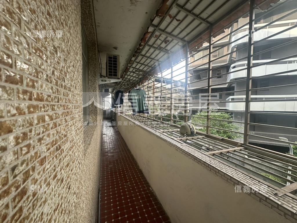低總價捷運學區靜謐起家厝房屋室內格局與周邊環境