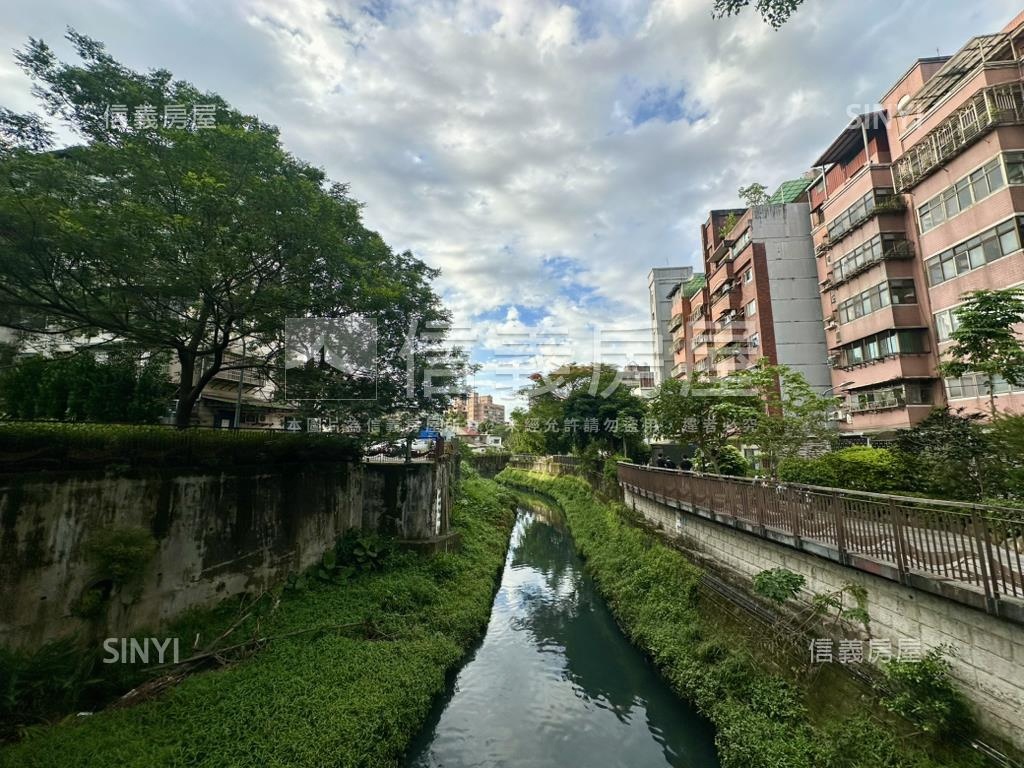 低總價捷運學區靜謐起家厝房屋室內格局與周邊環境