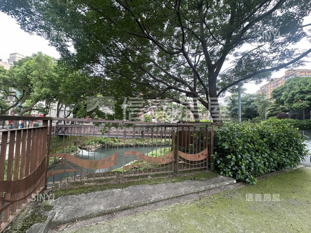 低總價捷運學區靜謐起家厝房屋室內格局與周邊環境