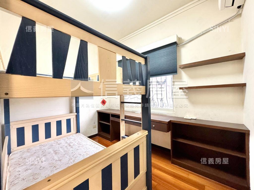 ＲＶ生活館三房車位房屋室內格局與周邊環境