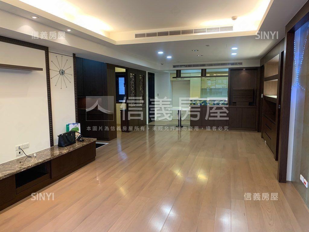 華爾道夫高樓豪邸房屋室內格局與周邊環境