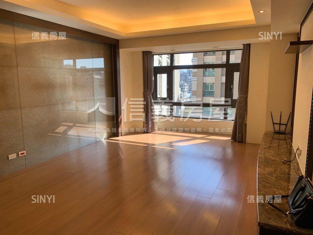 華爾道夫高樓豪邸房屋室內格局與周邊環境