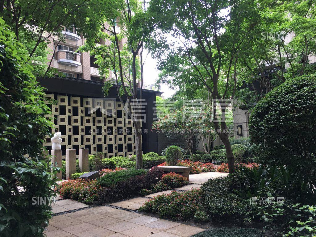 華爾道夫高樓豪邸房屋室內格局與周邊環境