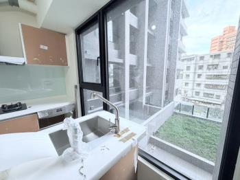 景安文匯兩房車位