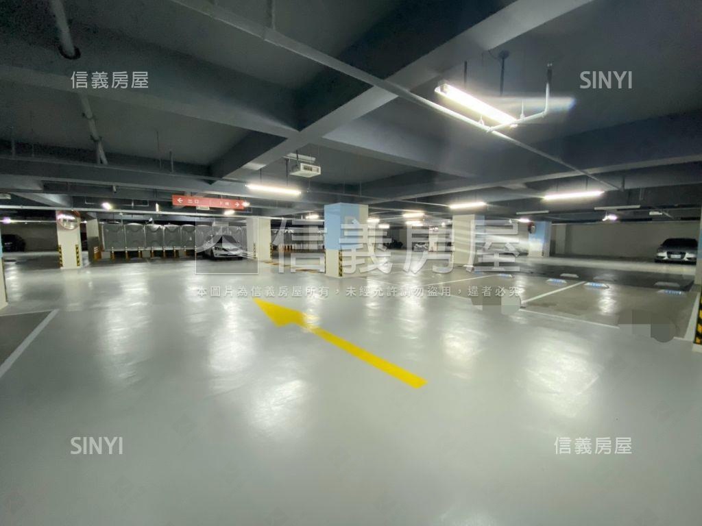 心之所向視野山景三房平車房屋室內格局與周邊環境