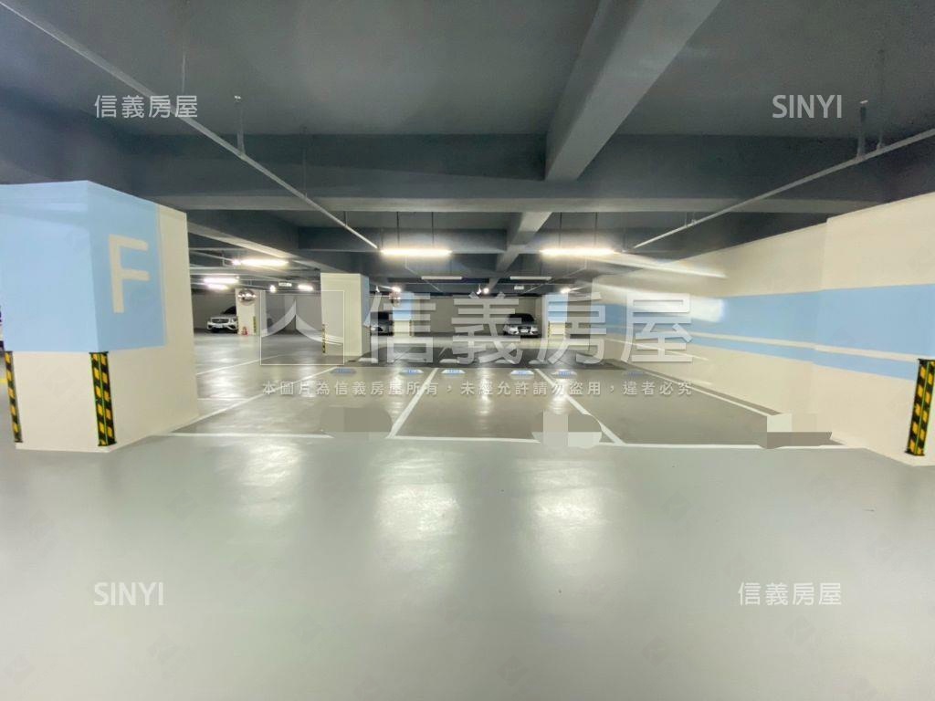 心之所向視野山景三房平車房屋室內格局與周邊環境