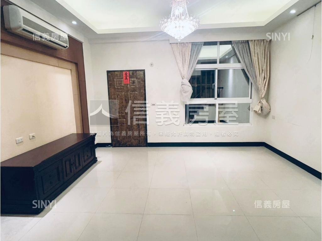 過嶺重劃區４房別墅房屋室內格局與周邊環境