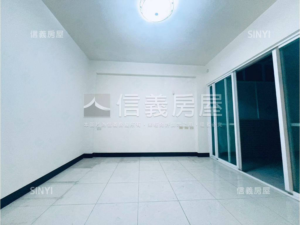 過嶺重劃區４房別墅房屋室內格局與周邊環境