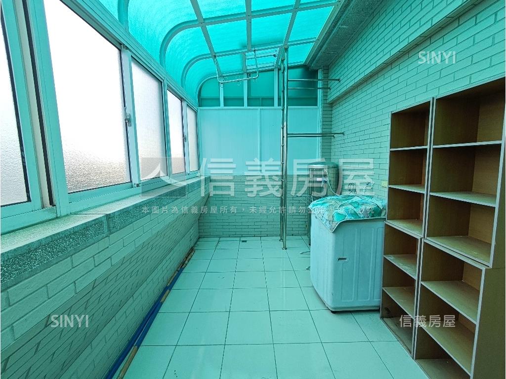 過嶺重劃區４房別墅房屋室內格局與周邊環境