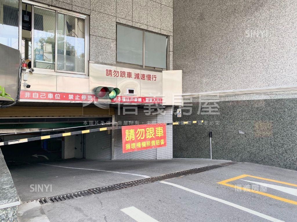 龍邦鳳翔～３房平面車位房屋室內格局與周邊環境