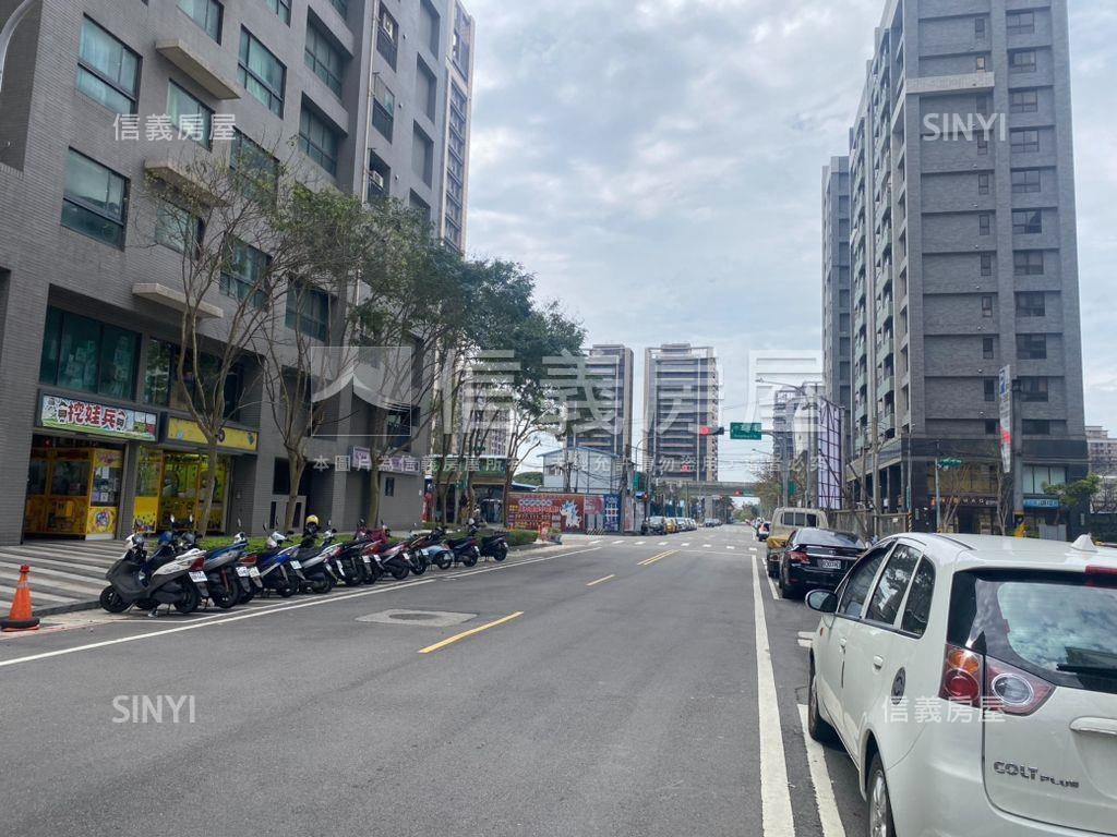 興仁夜市旁金店面１房屋室內格局與周邊環境