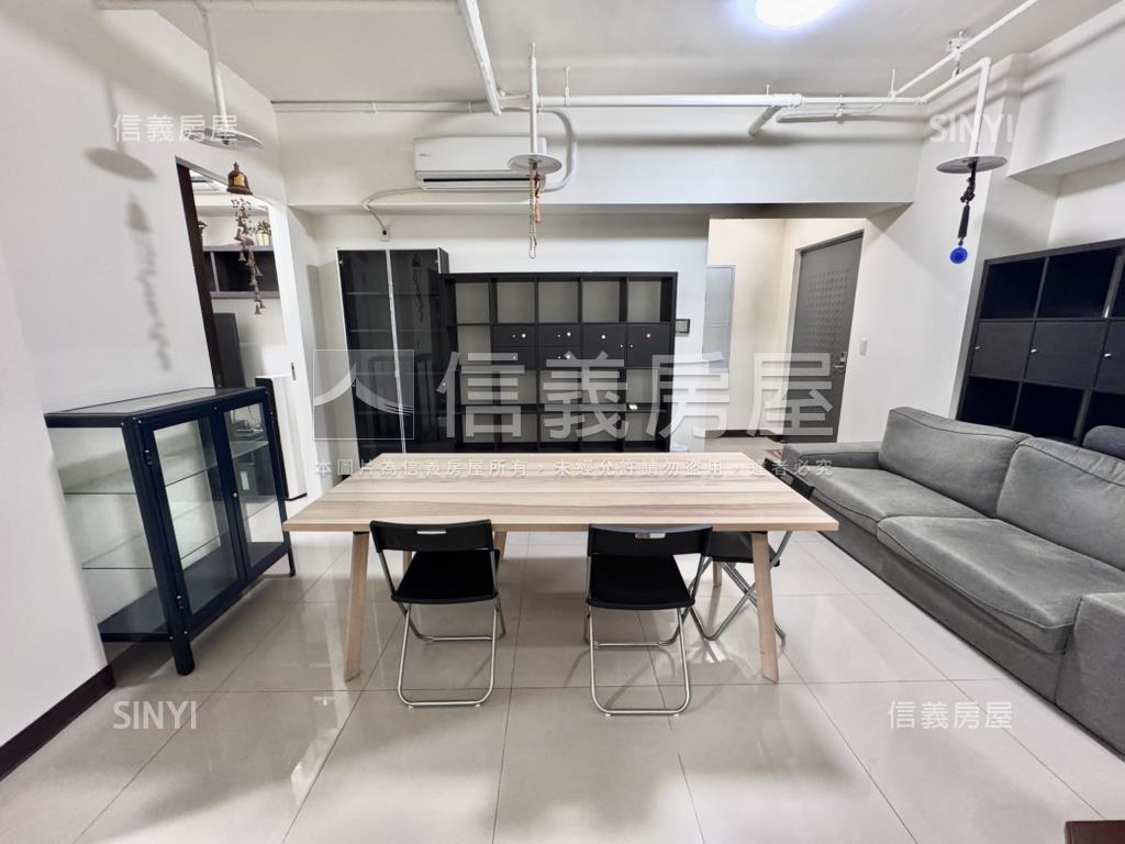 海洋都心２兩房平面車位房屋室內格局與周邊環境