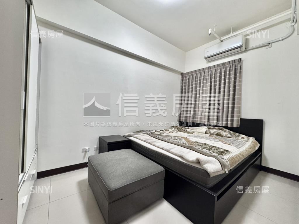 海洋都心２兩房平面車位房屋室內格局與周邊環境